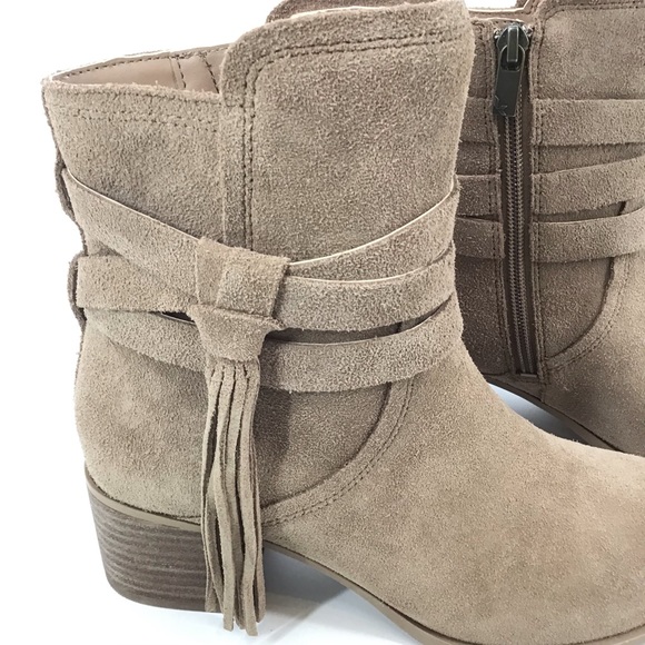Kookaburra by UGG Kenz Western Suede Tassel Ankle Boot - Picture 4 of 13